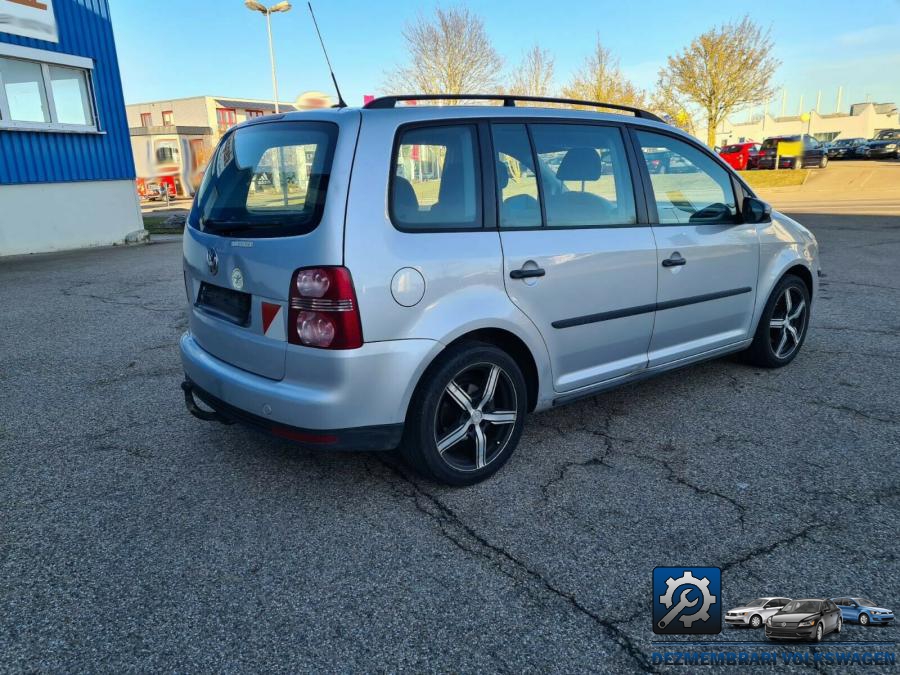 Bascula volkswagen touran 2010