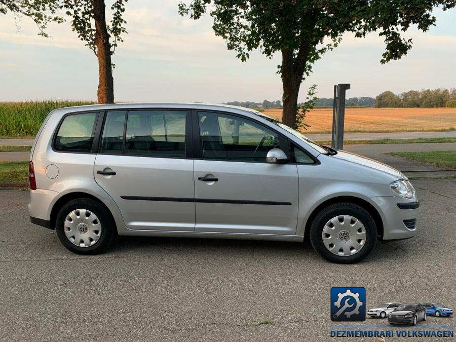 Butuc roata volkswagen touran 2010