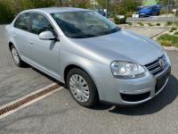 Bascula volkswagen jetta 2008