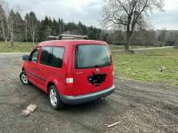 Luneta volkswagen caddy 2009